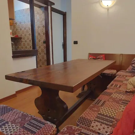 Centro - Fronte Piste 塞斯特雷